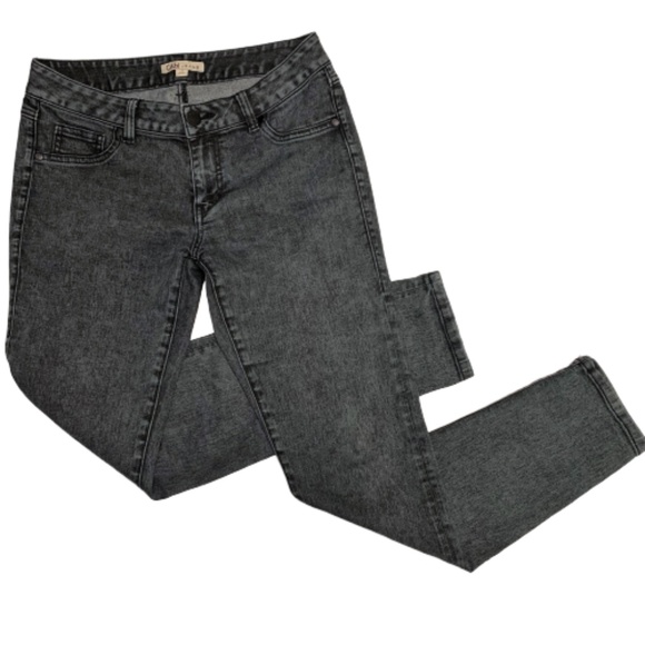 CAbi Stone Washed Black Skinny Jegging Jeans, 4 - Picture 1 of 7